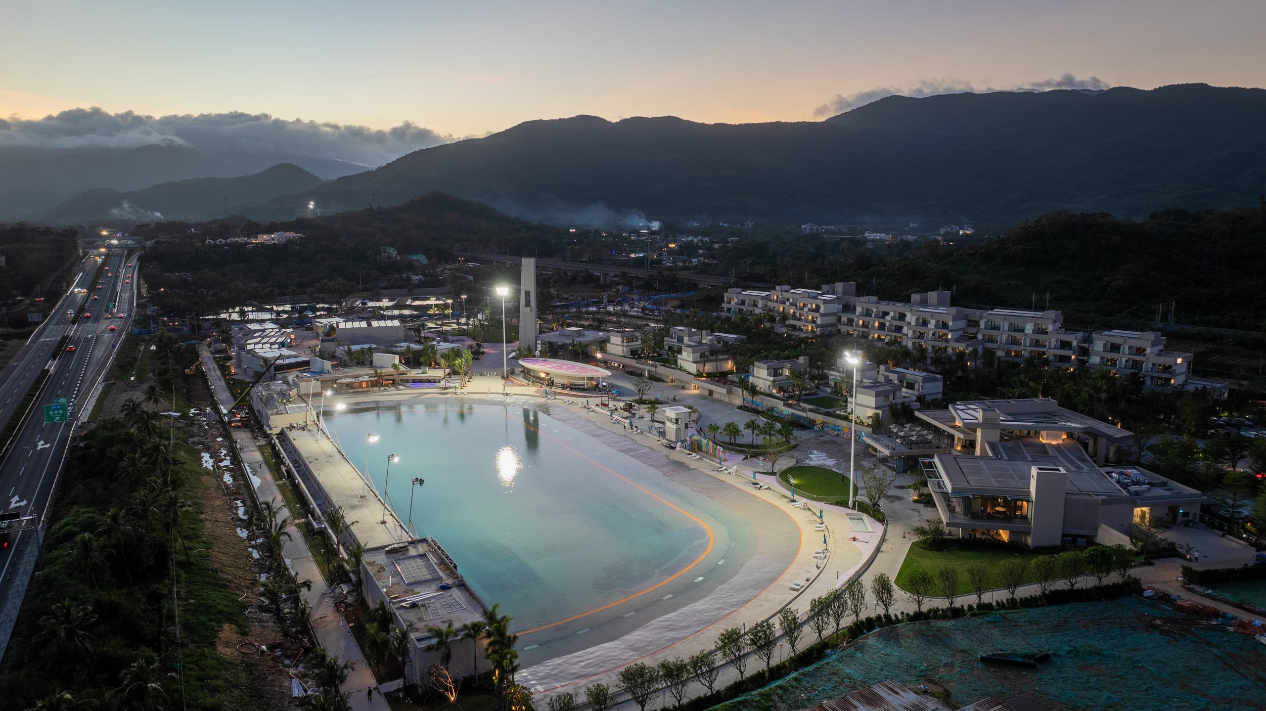 Wave pool dusk